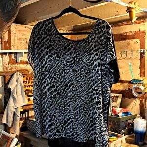 Mix &co. Xl animal print shirt